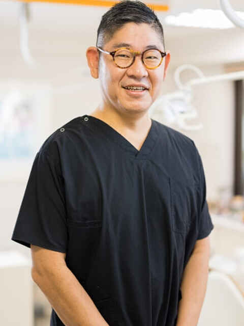 古賀 仁朗 院長